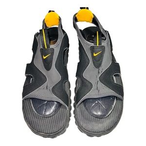 Nike ACG Men’s Size 12 Black Hiking Trail Pull On Sport Sandals  Shoes.